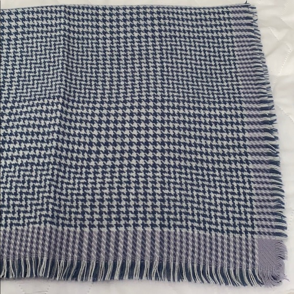 winter scarf - Picture 1 of 1